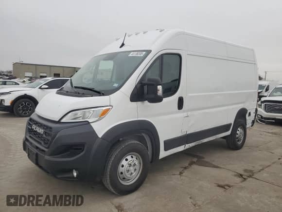 2023 Ram ProMaster Cargo с VIN 3C6LRVBG4PE587368, выставлен на аукционе Copart как лот 44138205 с пробегом 5 685 миль миль и Списание • Salvage title. История ставок и продаж доступна на DreamBid. Изображение 1.
