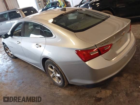 2016 Chevrolet Malibu LS with VIN 1G1ZB5ST4GF177981, listed as a IAAI auction lot 43526032 with 189,876 mi miles and . Bid and sale history available at DreamBid. Image 3.