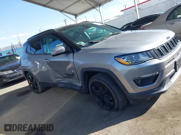 2020 Jeep Compass Latitude z VIN 3C4NJCBB1LT102627, wystawiony jako IAAI lot #41657827 z przebiegiem 68 371 mil mil oraz . Historia ofert i sprzedaży dostępna na DreamBid. Obrazek 13.