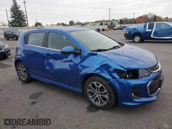 2018 Chevrolet Sonic LT с VIN 1G1JD6SH8J4104396, выставлен на аукционе Copart как лот 90804305 с пробегом 77 171 миль миль и На запчасти • Non repairable. История ставок и продаж доступна на DreamBid. Изображение 4.