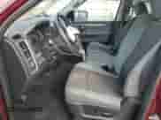 2019 Ram 1500 Big Horn z VIN 1C6RR7LT7KS687634, wystawiony jako Copart lot #71909045 z przebiegiem 68 122 mil mil oraz Szkoda całkowita • Salvage title. Historia ofert i sprzedaży dostępna na DreamBid. Obrazek 7.