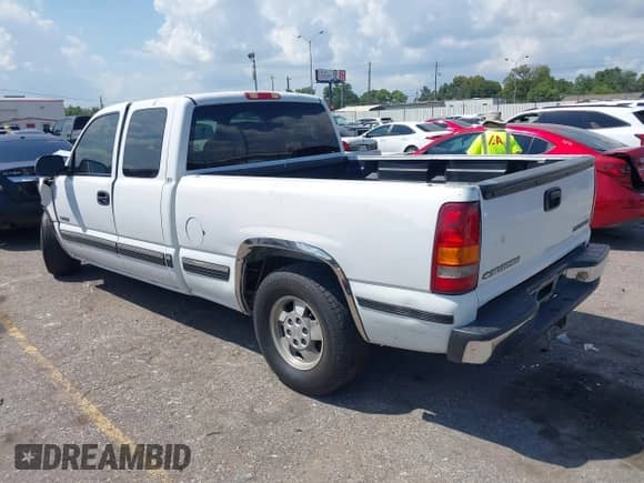 2001 Chevrolet Silverado 1500 LS с VIN 2GCEC19V311171803, выставлен на аукционе IAAI как лот 43209943 с пробегом Не указан миль и . История ставок и продаж доступна на DreamBid. Изображение 3.