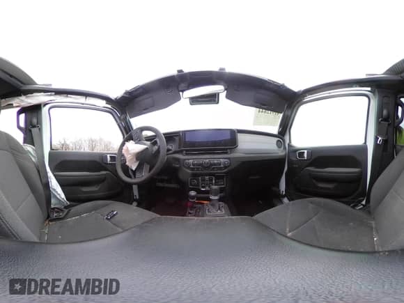 2024 Jeep Wrangler Sport S z VIN 1C4PJXDN7RW243762, wystawiony jako IAAI lot #41912844 z przebiegiem 18 935 mil mil oraz . Historia ofert i sprzedaży dostępna na DreamBid. Obrazek 22.