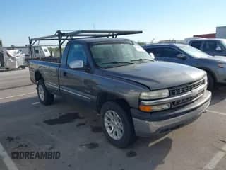 2000 Chevrolet Silverado 1500 с VIN 1GCEK14T4YE122868, выставлен на аукционе IAAI как лот 43045913 с пробегом 144 026 миль миль и . История ставок и продаж доступна на DreamBid. Изображение 1.
