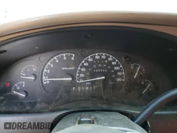 1997 Ford Explorer XL с VIN 1FMDU32E8VUD18279, выставлен на аукционе Copart как лот 48486705 с пробегом 235 999 миль миль и Списание • Salvage title. История ставок и продаж доступна на DreamBid. Изображение 9.