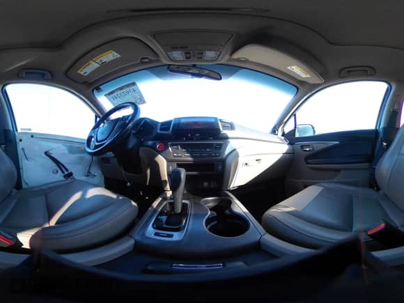 2018 Honda Pilot EX-L z VIN 5FNYF5H55JB026286, wystawiony jako IAAI lot #43023241 z przebiegiem 83 927 mil mil oraz . Historia ofert i sprzedaży dostępna na DreamBid. Obrazek 19.