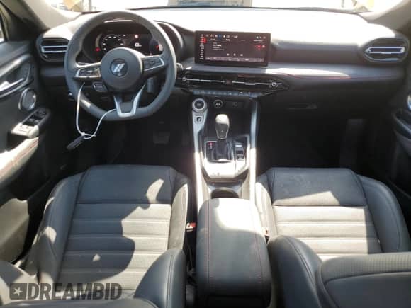 2024 Dodge Hornet GT Plus with VIN ZACNDFBN3R3A11207, listed as a Copart auction lot 64510014 with 8,699 mi miles and Salvage title. Bid and sale history available at DreamBid. Image 8.