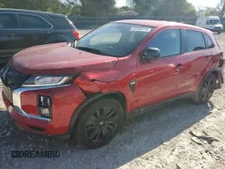 2023 Mitsubishi Outlander ES z VIN JA4ARUAU3PU001210, wystawiony jako Copart lot #84246775 z przebiegiem 34 167 mil mil oraz Szkoda całkowita • Salvage title. Historia ofert i sprzedaży dostępna na DreamBid. Obrazek 1.