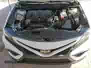 2021 Toyota Camry SE z VIN 4T1S11AK6MU496332, wystawiony jako Copart lot #84531525 z przebiegiem 27 170 mil mil oraz Szkoda całkowita • Salvage title. Historia ofert i sprzedaży dostępna na DreamBid. Obrazek 11.