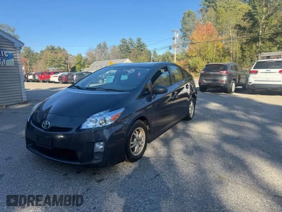2011 Toyota Prius I with VIN JTDKN3DU9B0295370, listed as a Copart auction lot 86597445 with 186,879 mi miles and Clean title. Bid and sale history available at DreamBid. Image 2.