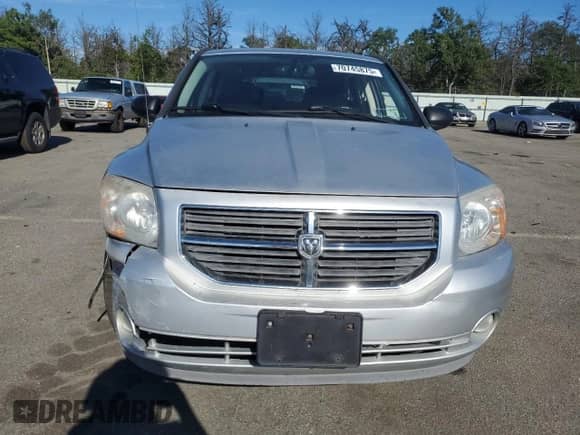 2008 Dodge Caliber SXT with VIN 1B3HB48B08D573237, listed as a Copart auction lot 70745875 with 110,982 mi miles and Salvage title. Bid and sale history available at DreamBid. Image 5.