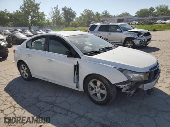 2014 Chevrolet Cruze 1LT z VIN 1G1PC5SB9E7368475, wystawiony jako Copart lot #66196735 z przebiegiem 111 989 mil mil oraz Szkoda całkowita • Salvage title. Historia ofert i sprzedaży dostępna na DreamBid. Obrazek 4.