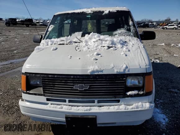 1991 Chevrolet Astro z VIN 1GNDM15Z7MB200636, wystawiony jako Copart lot #44041685 z przebiegiem 113 689 mil mil oraz Szkoda całkowita • Salvage title. Historia ofert i sprzedaży dostępna na DreamBid. Obrazek 5.