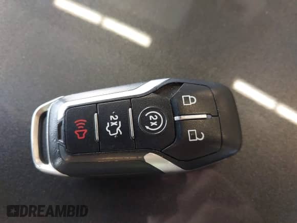2017 Ford Mustang GT z VIN 1FA6P8CF0H5247785, wystawiony jako IAAI lot #43151880 z przebiegiem 58 439 mil mil oraz . Historia ofert i sprzedaży dostępna na DreamBid. Obrazek 11.