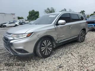2019 Mitsubishi Outlander ES с VIN JA4AZ3A38KZ026682, выставлен на аукционе Copart как лот 82217935 с пробегом 99 115 миль миль и На запчасти • Non repairable. История ставок и продаж доступна на DreamBid. Изображение 1.