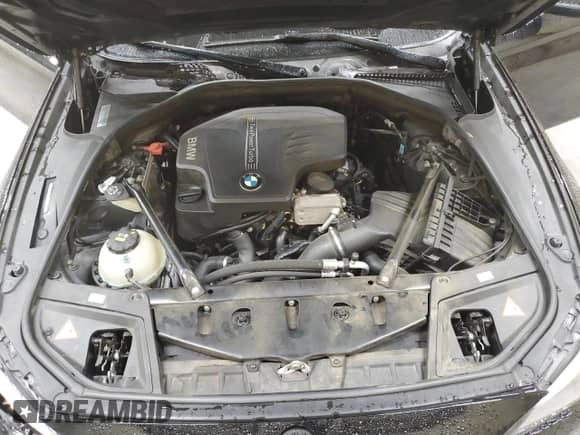 2015 BMW 5 Series 528i с VIN WBA5A5C52FD524630, выставлен на аукционе Copart как лот 71484505 с пробегом 147 861 миль миль и Списание • Salvage title. История ставок и продаж доступна на DreamBid. Изображение 11.