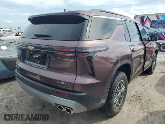 2024 Chevrolet Traverse FWD LT z VIN 1GNERGKS1RJ140849, wystawiony jako Copart lot #75138824 z przebiegiem 7 682 mil mil oraz Nie do naprawy • Non repairable. Historia ofert i sprzedaży dostępna na DreamBid. Obrazek 3.