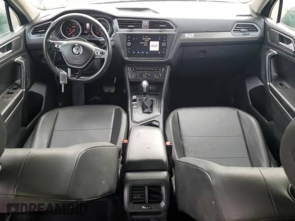 2020 Volkswagen Tiguan SE с VIN 3VV3B7AX3LM057372, выставлен на аукционе Copart как лот 81576485 с пробегом 130 447 миль миль и Чистый • Clean title. История ставок и продаж доступна на DreamBid. Изображение 8.