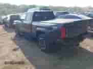 2024 Toyota Tacoma SR5 z VIN 3TMLB5JNXRM054348, wystawiony jako IAAI lot #42437739 z przebiegiem 11 274 mil mil oraz . Historia ofert i sprzedaży dostępna na DreamBid. Obrazek 3.