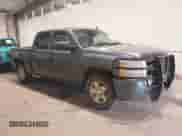 2011 Chevrolet Silverado 1500 LS z VIN 3GCPKREA7BG342977, wystawiony jako IAAI lot #42875452 z przebiegiem 203 897 mil mil oraz . Historia ofert i sprzedaży dostępna na DreamBid. Obrazek 1.