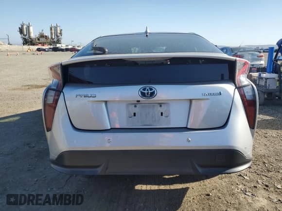 2018 Toyota Prius Two с VIN JTDKARFU6J3550906, выставлен на аукционе Copart как лот 71531595 с пробегом 203 507 миль миль и Списание • Salvage title. История ставок и продаж доступна на DreamBid. Изображение 6.
