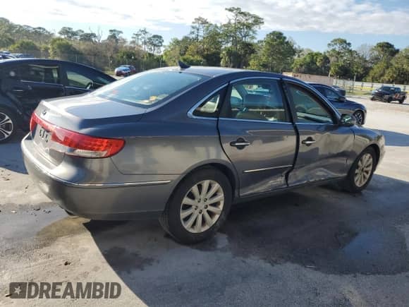 2010 Hyundai Azera GLS с VIN KMHFC4DD5AA484650, выставлен на аукционе Copart как лот 46832605 с пробегом 206 784 миль миль и Списание • Salvage title. История ставок и продаж доступна на DreamBid. Изображение 3.