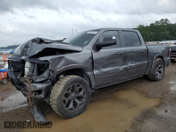 2021 Ram 1500 Limited z VIN 1C6SRFHM5MN583979, wystawiony jako Copart lot #65342945 z przebiegiem 106 521 mil mil oraz Szkoda całkowita • Salvage title. Historia ofert i sprzedaży dostępna na DreamBid. Obrazek 1.