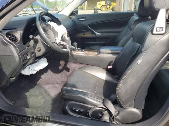 2010 Lexus IS 250 C z VIN JTHFF2C28A2512126, wystawiony jako Copart lot #63928965 z przebiegiem 36 185 mil mil oraz Szkoda całkowita • Salvage title. Historia ofert i sprzedaży dostępna na DreamBid. Obrazek 7.