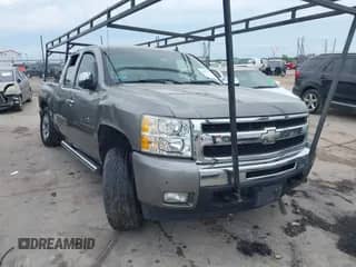 2009 Chevrolet Silverado 1500 LT z VIN 1GCEC29099Z178672, wystawiony jako IAAI lot #42477055 z przebiegiem 259 934 mil mil oraz . Historia ofert i sprzedaży dostępna na DreamBid. Obrazek 1.