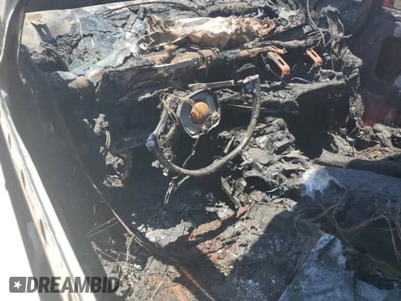 2025 Chevrolet Equinox EV LT с VIN 3GN7DLRP2SS168813, выставлен на аукционе Copart как лот 68328555 с пробегом Не указан миль и На запчасти • Non repairable. История ставок и продаж доступна на DreamBid. Изображение 8.