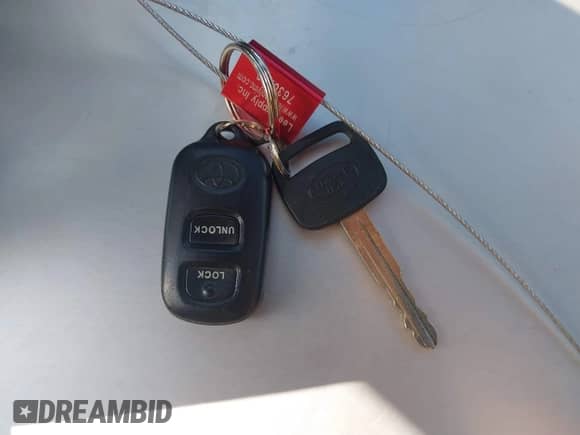 2003 Toyota Corolla CE with VIN 1NXBR32E33Z170919, listed as a IAAI auction lot 43423121 with 212,392 mi miles and . Bid and sale history available at DreamBid. Image 11.