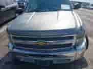 2012 Chevrolet Silverado 1500 LS z VIN 3GCPCREA0CG269854, wystawiony jako IAAI lot #42355788 z przebiegiem 171 944 mil mil oraz . Historia ofert i sprzedaży dostępna na DreamBid. Obrazek 12.