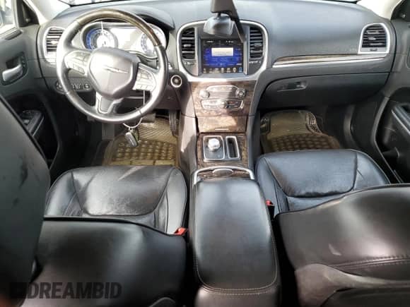 2016 Chrysler 300 C с VIN 2C3CCAEG0GH128409, выставлен на аукционе Copart как лот 86324265 с пробегом 193 403 миль миль и Списание • Salvage title. История ставок и продаж доступна на DreamBid. Изображение 8.