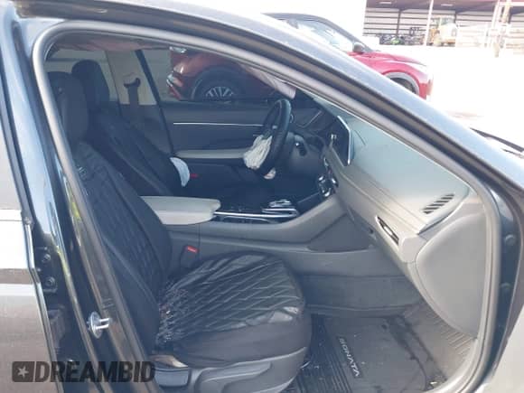 2023 Hyundai Sonata SEL with VIN KMHL64JA9PA262822, listed as a IAAI auction lot 42784976 with 37,624 mi miles and . Bid and sale history available at DreamBid. Image 5.