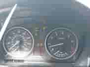 2009 BMW 3 Series 328i с VIN WBAPH77519NL81744, выставлен на аукционе IAAI как лот 42835549 с пробегом 117 520 миль миль и . История ставок и продаж доступна на DreamBid. Изображение 7.