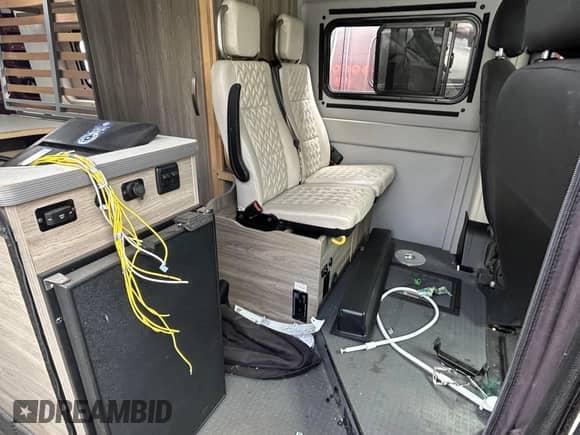 2022 Ram ProMaster Cargo with VIN 3C6MRVJG7NE141802, listed as a IAAI auction lot 43215219 with Not provided miles and . Bid and sale history available at DreamBid. Image 8.