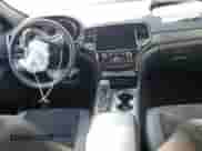 2022 Jeep Grand Cherokee Laredo X z VIN 1C4RJEAG9NC154158, wystawiony jako Copart lot #51055755 z przebiegiem 20 657 mil mil oraz Szkoda całkowita • Salvage title. Historia ofert i sprzedaży dostępna na DreamBid. Obrazek 8.