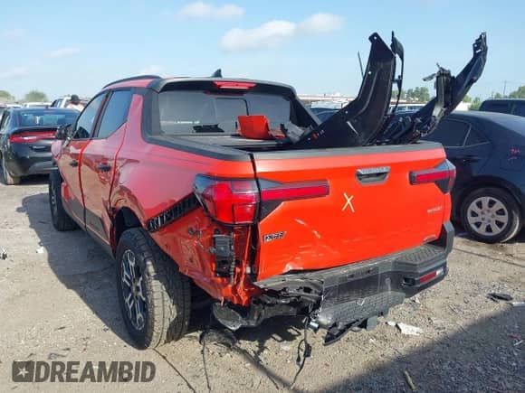 2025 Hyundai Santa Cruz XRT с VIN 5NTJDDDFXSH148002, выставлен на аукционе IAAI как лот 42674944 с пробегом 3 830 миль миль и . История ставок и продаж доступна на DreamBid. Изображение 3.