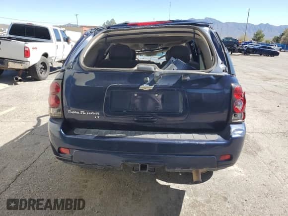 2007 Chevrolet TrailBlazer LT с VIN 1GNDT13S272158597, выставлен на аукционе Copart как лот 87199635 с пробегом 252 717 миль миль и Чистый • Clean title. История ставок и продаж доступна на DreamBid. Изображение 6.