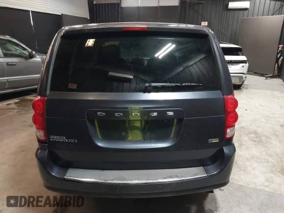 2014 Dodge Grand Caravan SE с VIN 2C4RDGBGXER389662, выставлен на аукционе IAAI как лот 43430762 с пробегом 94 189 миль миль и . История ставок и продаж доступна на DreamBid. Изображение 16.