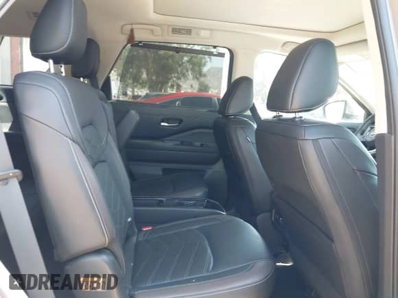 2023 Nissan Pathfinder Platinum with VIN 5N1DR3DH3PC201078, listed as a IAAI auction lot 42708019 with 20,063 mi miles and . Bid and sale history available at DreamBid. Image 8.