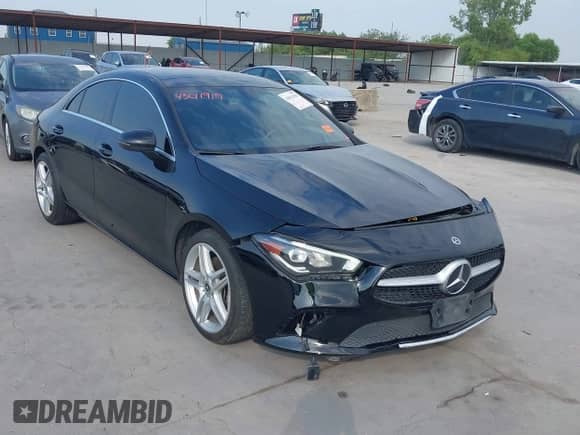 2020 Mercedes-Benz CLA 250 z VIN WDD5J4GB1LN043941, wystawiony jako IAAI lot #43011919 z przebiegiem 143 547 mil mil oraz . Historia ofert i sprzedaży dostępna na DreamBid. Obrazek 1.