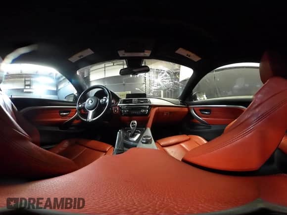 2019 BMW 4 Series 430i xDrive z VIN WBA4W5C50KAE49423, wystawiony jako IAAI lot #41344143 z przebiegiem 57 574 mil mil oraz . Historia ofert i sprzedaży dostępna na DreamBid. Obrazek 19.