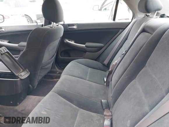 2004 Honda Accord EX with VIN 1HGCM56764A125766, listed as a IAAI auction lot 42571331 with 350,529 mi miles and . Bid and sale history available at DreamBid. Image 8.