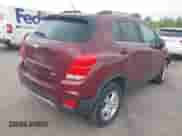 2017 Chevrolet Trax LT z VIN 3GNCJPSB0HL222514, wystawiony jako IAAI lot #43044091 z przebiegiem 166 723 mil mil oraz . Historia ofert i sprzedaży dostępna na DreamBid. Obrazek 4.