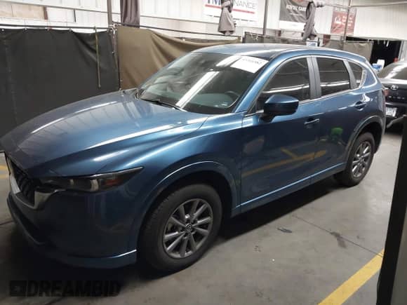 2024 Mazda CX-5 S Select with VIN JM3KFBBM5R0351400, listed as a IAAI auction lot 43316582 with 10,692 mi miles and . Bid and sale history available at DreamBid. Image 14.