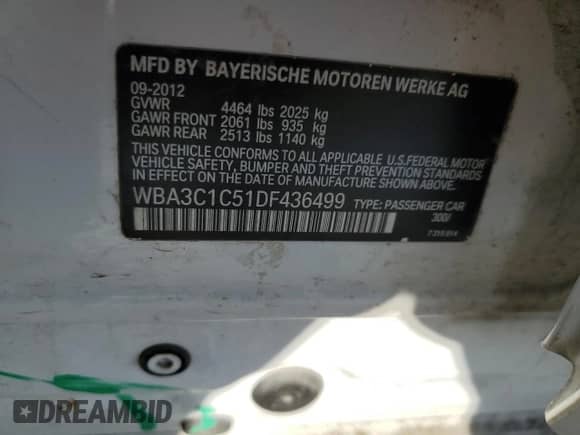 2013 BMW 3 Series 328i z VIN WBA3C1C51DF436499, wystawiony jako Copart lot #89733355 z przebiegiem 155 566 mil mil oraz Szkoda całkowita • Salvage title. Historia ofert i sprzedaży dostępna na DreamBid. Obrazek 13.