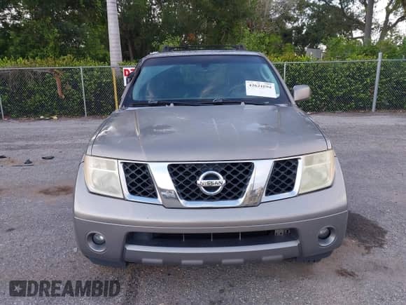 2006 Nissan Pathfinder S с VIN 5N1AR18U26C679652, выставлен на аукционе IAAI как лот 42621894 с пробегом 189 278 миль миль и . История ставок и продаж доступна на DreamBid. Изображение 13.