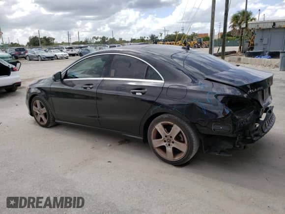 2019 Mercedes-Benz CLA 250 с VIN WDDSJ4EB6KN699377, выставлен на аукционе Copart как лот 82758905 с пробегом 109 461 миль миль и На запчасти • Non repairable. История ставок и продаж доступна на DreamBid. Изображение 2.