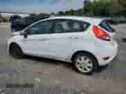 2013 Ford Fiesta S z VIN 3FADP4TJ2DM215218, wystawiony jako Copart lot #82079765 z przebiegiem 53 443 mil mil oraz Czysty tytuł • Clean title. Historia ofert i sprzedaży dostępna na DreamBid. Obrazek 2.
